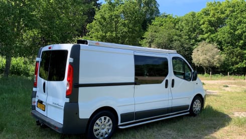 KIWI  7 – Opel Vivaro (ECO) bus camper . completely self-sufficient