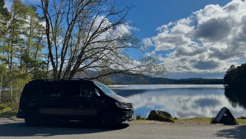 Anakin – Volkswagen Campervan met 4 slaapplaatsen - Hondvriendelijk 