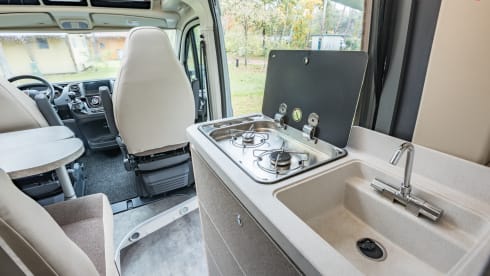 4p Karmann bus from 2024