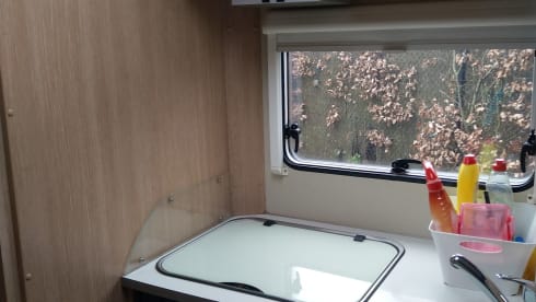 Comfortable, well equipped Sunlight T69 for 4 people from 2014