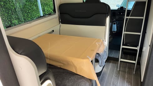 2p Ford alcove from 2021 (5 + 1 sleeping places)