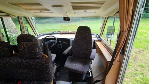 6 person family camper. Hymer integral from 2000