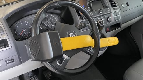 Tortuga – Off-Road Volkswagen Transporter T5 Camper