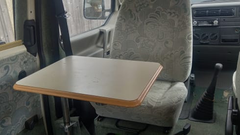 4 berth Volkswagen campervan from 1998