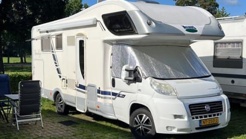 4p Fiat mc louis 