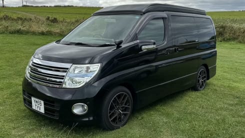 Mam's Van – Nissan-Campingbus mit 4 Schlafplätzen ab 2024