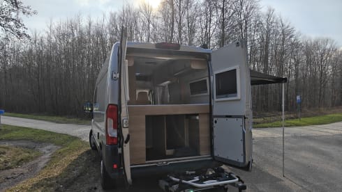 2p Citroën campervan from 2018