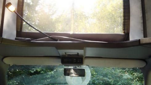 Sneeuwwitje – 4p Volkswagen campervan from 1991