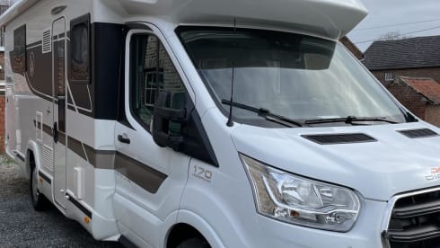Onze  Benny – 4p Benimar semi-integrated uit 2022