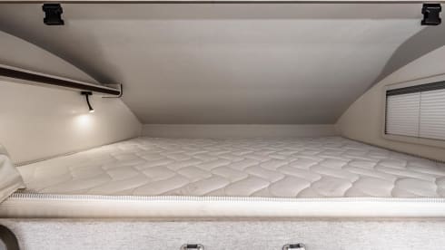 Spacious Rimor Kilig 50 - 6 person camper