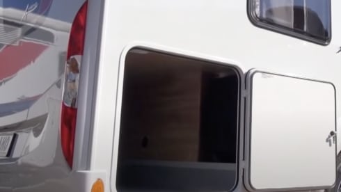 Da 4 a 5p Bürstner integrato dal 2016