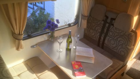 Sundance – 4 Berth Swift Sundance motorhome