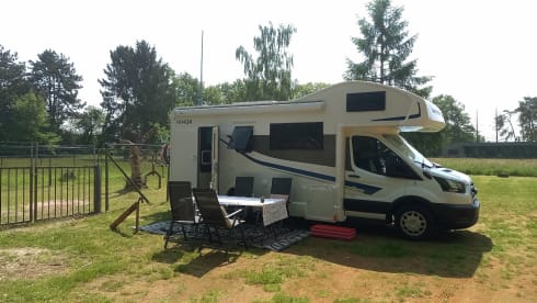 Campi – 7p Ford alcove uit 2023