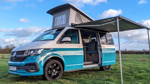 Loki – 4 berth Volkswagen campervan
