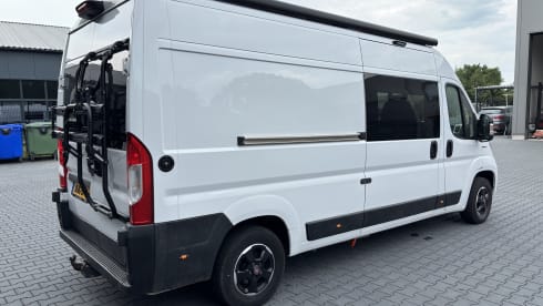 Ducventure2 – 3p Fiat bus from 2019