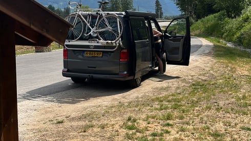 Boelie – 4p Volkswagen bus from 2018
