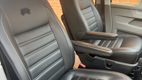 VW T6.1 – 4 berth Volkswagen campervan from 2020