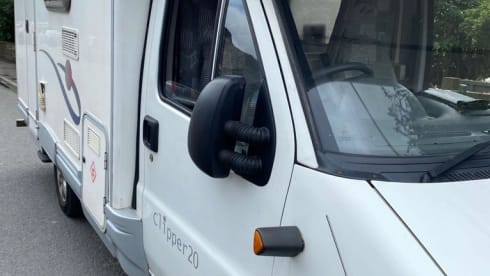 Elenor – Elenor, Ducato Clipper, 6 berth 6 belt on a normal car licence