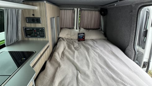 Lily – VW-Campingbus mit 4 Schlafplätzen aus dem Jahr 2015
