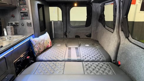 Andys camper – Campervan Vauxhall Vivaro a 4 posti letto del 2019