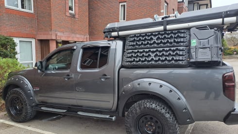 Dave – Nissan Navara (Abenteurer)