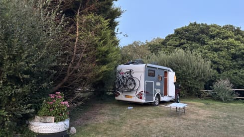 De suite ☀️ – 2p Dethleffs semi-integrated uit 2006