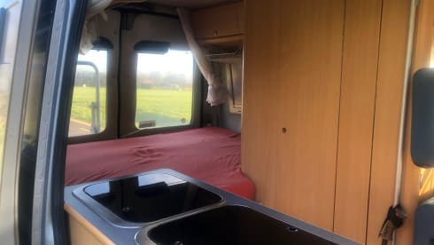 3p Peugeot bus from 2002