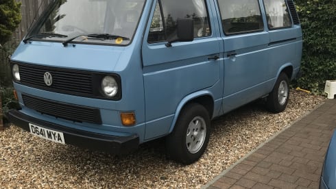 "Mya" - Classic VW T25