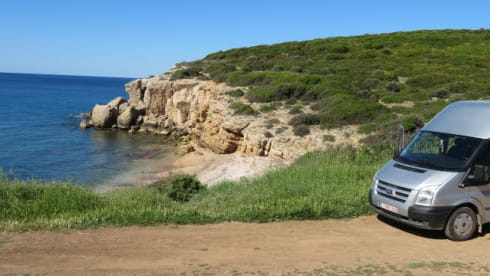 Nomadje – 2p Ford bus uit 2010