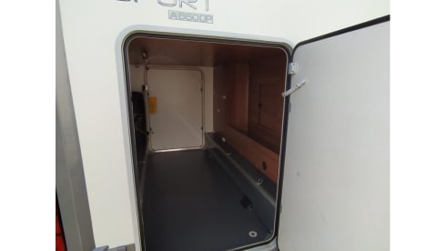 Adria Sport 6 p. ONE WAY Tour Spain and Netherlands possible