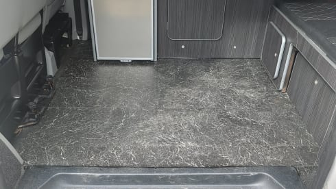 Willow the 4 berth T5 