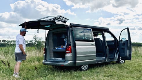 Vanessa – 4p Other campervan from 2024