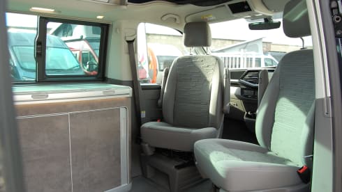 The West End Wanderer – West End Wanderer -Available for your Ultimate Campervan Adventure 