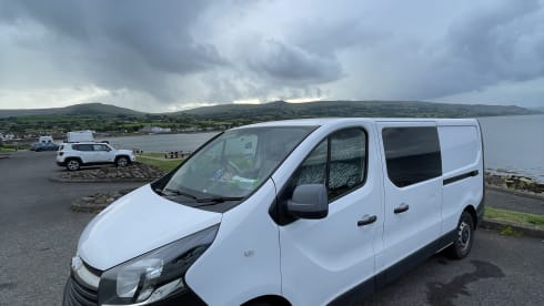 Disco Bus  – Custom Vauxhall Vivaro with Roof Tent 