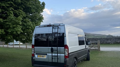 2 berth Peugeot campervan fixed bed