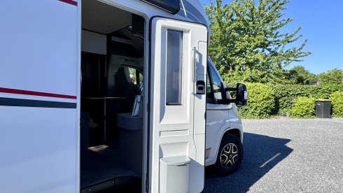 LMC Tourer Lift H730G