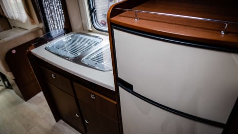 Spacious & comfortable family camper (2013)