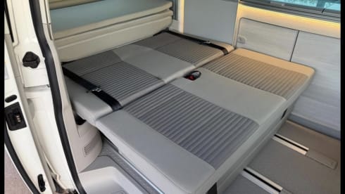 The West End Wanderer – West End Wanderer -Available for your Ultimate Campervan Adventure 