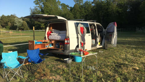VW T5 Super Surfbus