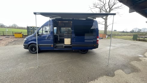 2 berth Mercedes-Benz Camper, Freshly converted in 2025