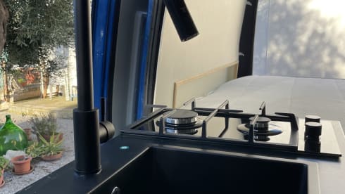 Van – Fiat Ducato Camper Van