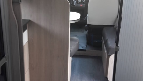 Cozy, modern, neat motorhome with queen bed