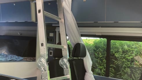 Mercedes Benz Sprinter 4 seater bus camper automatic.