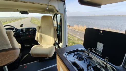 2p Citroën campervan from 2018