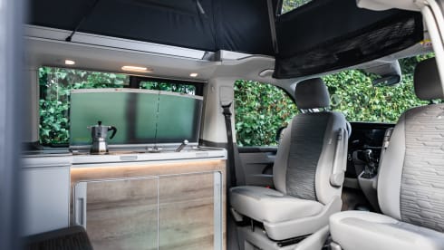 Dutch Nomad Van  – NEW! Complete & luxuriously equipped VW California Ocean 6.1.