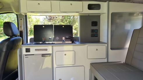 Rosie – 2 berth Peugeot campervan - waiting to share adventures with you