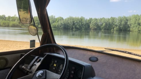 Oldtimer Hymer from 1986 for 4 persons