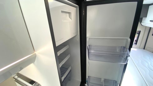 McLouis VAN Menfys 3 Prestige