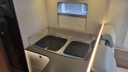 Europa Cruiser – 4p Bürstner integrated uit 2019