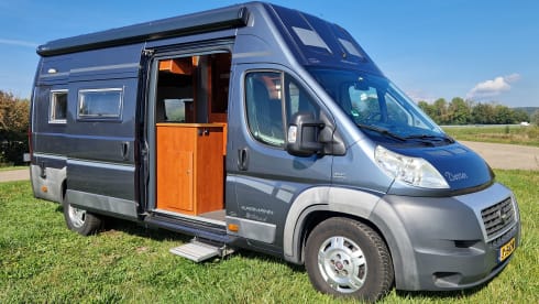 Super nice Fiat Ducato Karmann bus camper